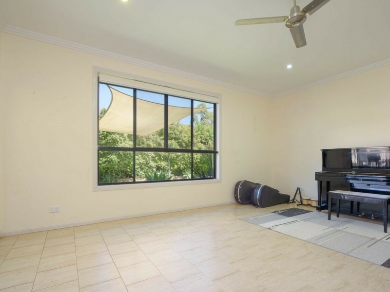 58 Cavella Drive, Glen Eden QLD 4680