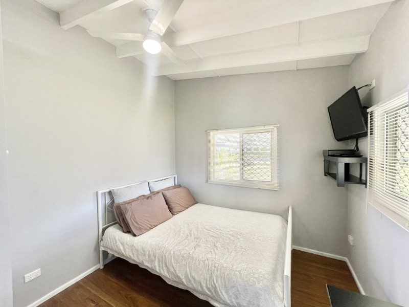 1 Bells Road, Rodds Bay QLD 4678