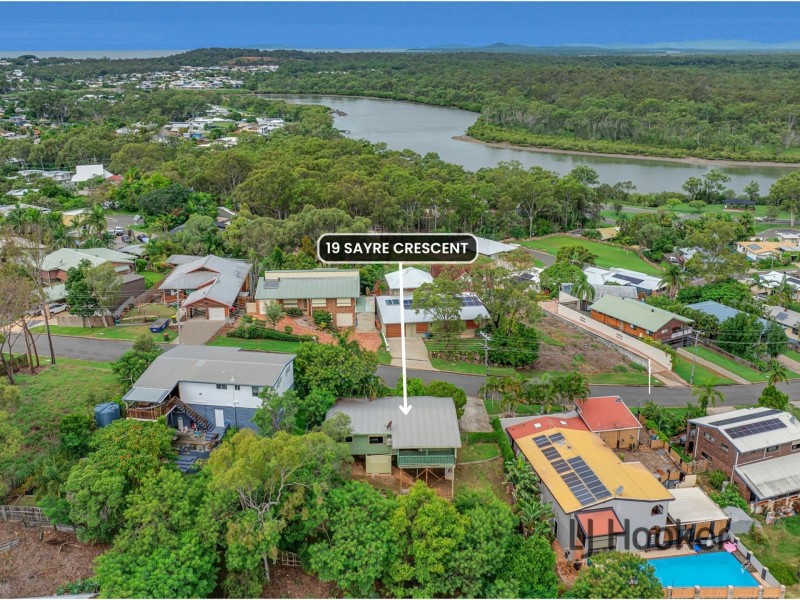 19 Sayre Crescent, Boyne Island QLD 4680