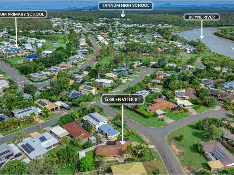 5 Glenville Street, Tannum Sands QLD 4680
