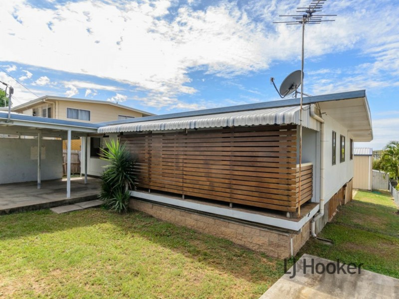 39 Amaroo Street, Boyne Island QLD 4680
