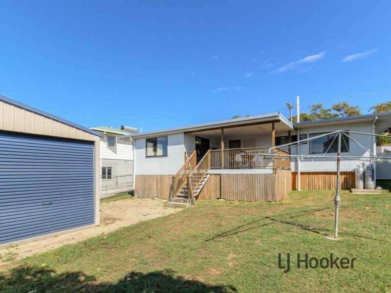 39 Amaroo Street, Boyne Island QLD 4680