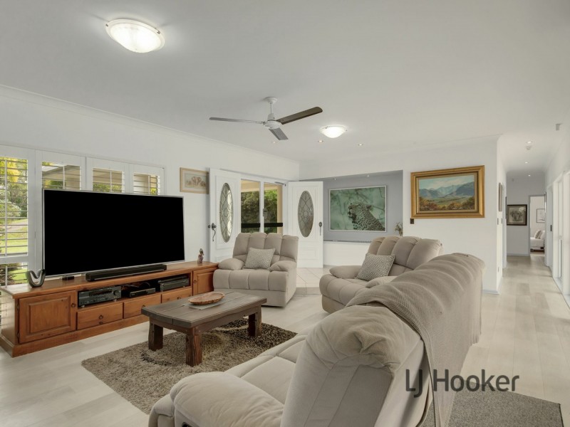 36 Helen Crescent, Wurdong Heights QLD 4680