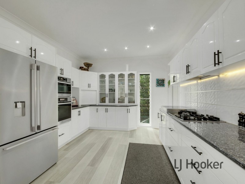 36 Helen Crescent, Wurdong Heights QLD 4680