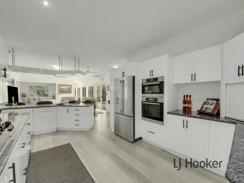 36 Helen Crescent, Wurdong Heights QLD 4680