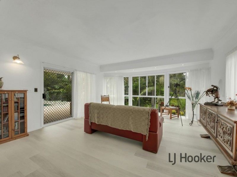 36 Helen Crescent, Wurdong Heights QLD 4680