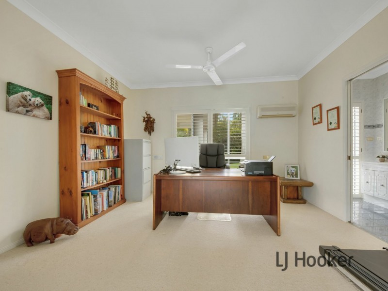 36 Helen Crescent, Wurdong Heights QLD 4680