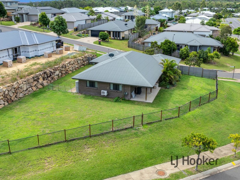 40 Koolivoo Parade, Boyne Island QLD 4680