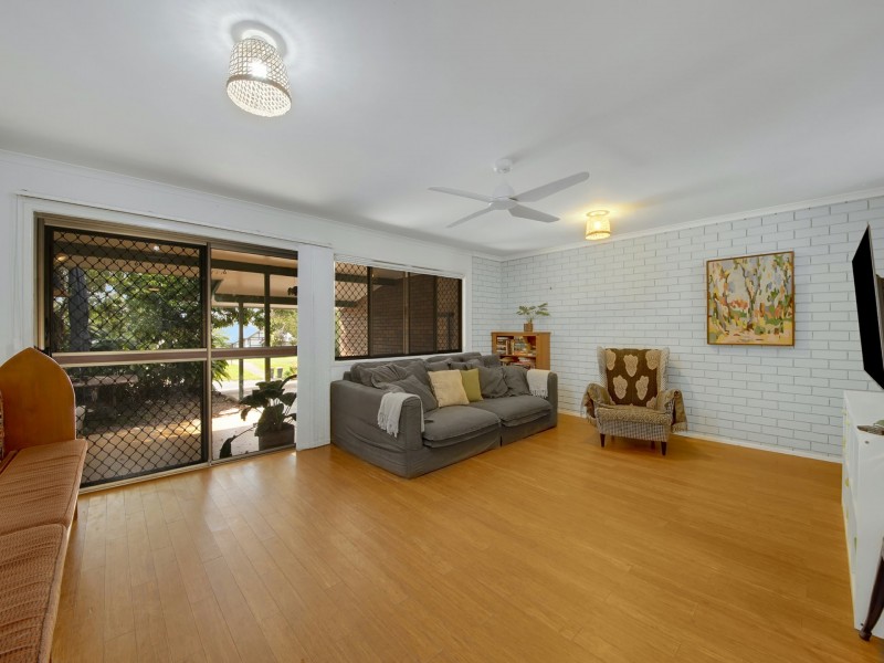 2/44 Sayre Crescent, Boyne Island QLD 4680