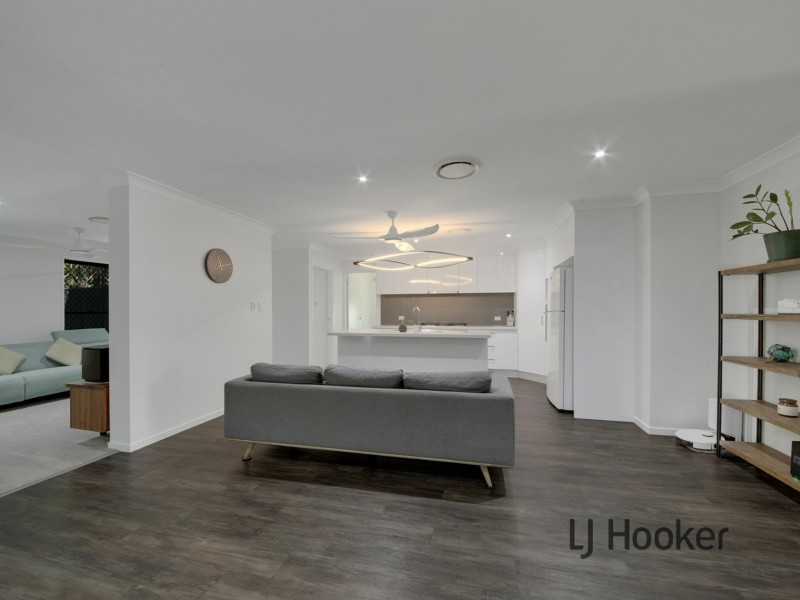 15 Lighthouse Drive, Boyne Island QLD 4680