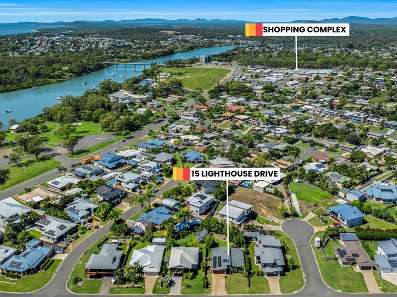 15 Lighthouse Drive, Boyne Island QLD 4680