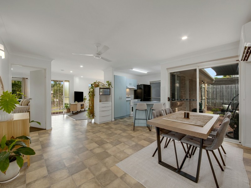 30 Carinya Drive, Clinton QLD 4680