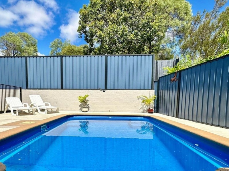 39 Centenary Drive, Boyne Island QLD 4680