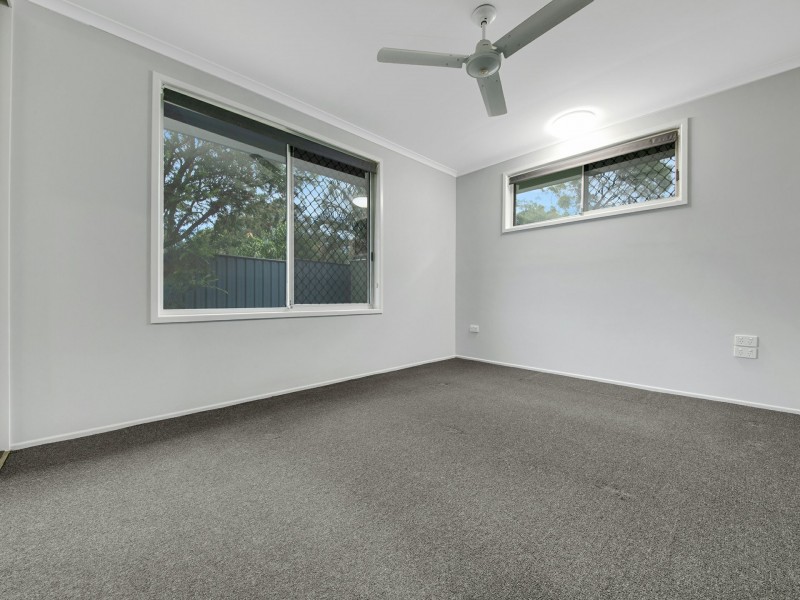 39 Centenary Drive, Boyne Island QLD 4680