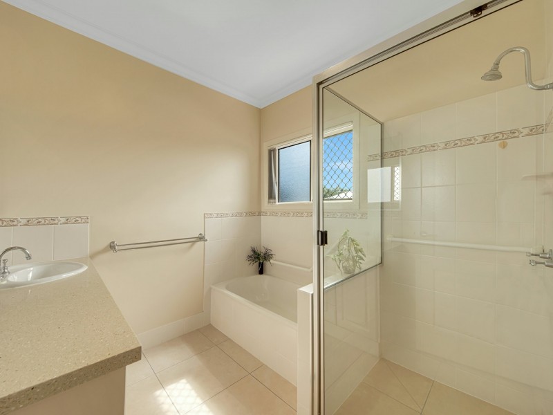3 Jacinta Court, Tannum Sands QLD 4680