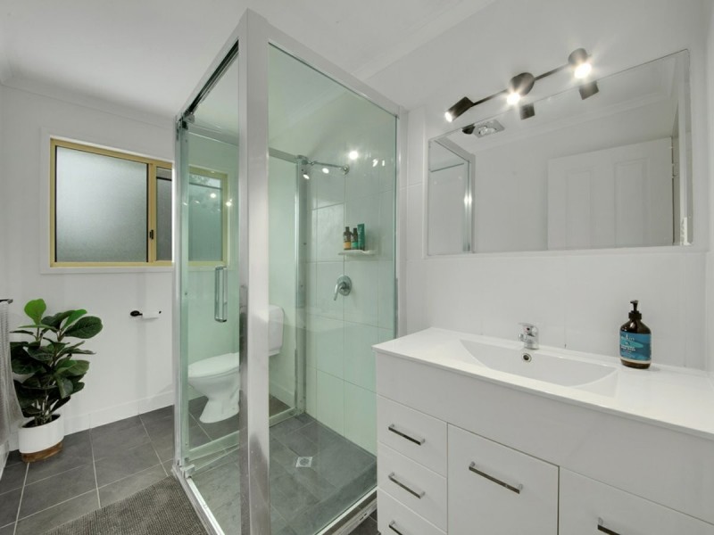 15 Golden Avenue, Tannum Sands QLD 4680