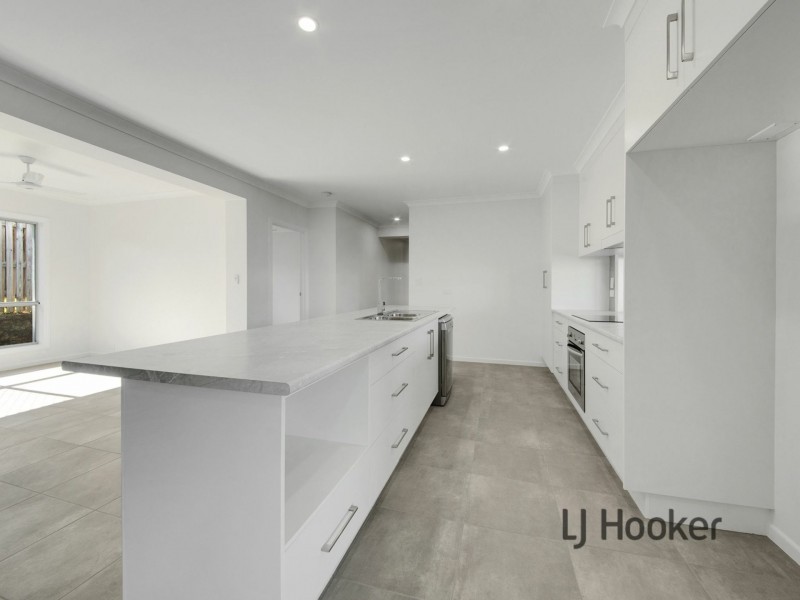10 Brush Tail Court, Boyne Island QLD 4680