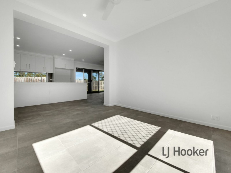 10 Brush Tail Court, Boyne Island QLD 4680