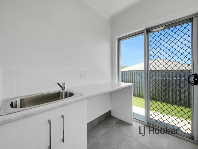 10 Brush Tail Court, Boyne Island QLD 4680