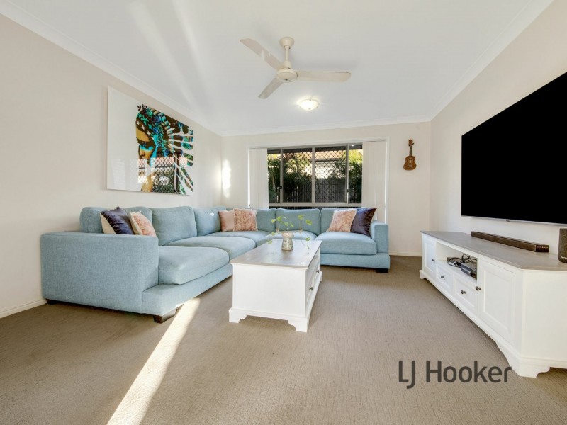 35 Dean Street, Glen Eden QLD 4680