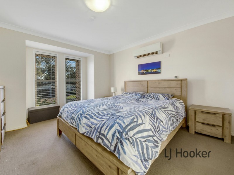 35 Dean Street, Glen Eden QLD 4680