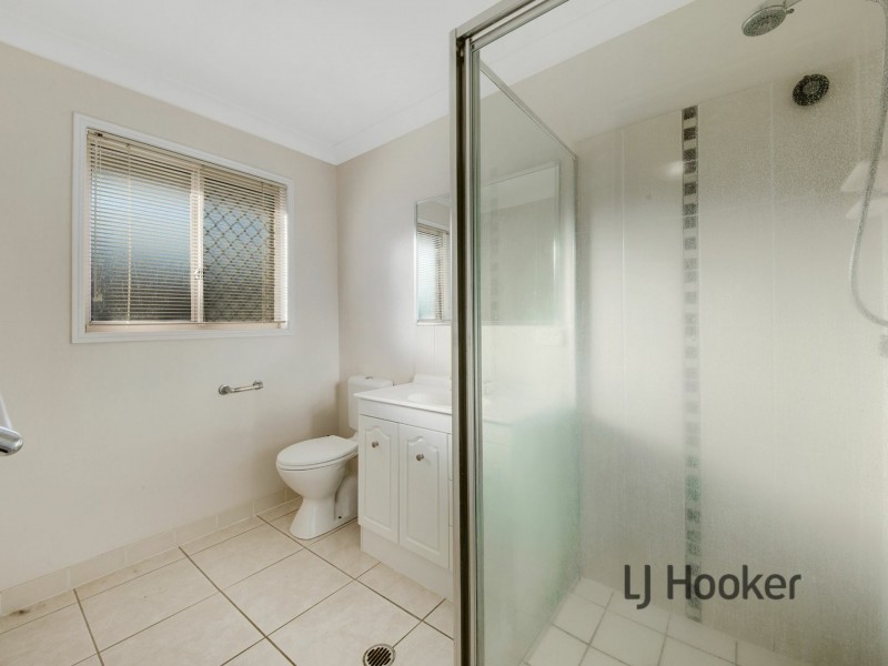 35 Dean Street, Glen Eden QLD 4680