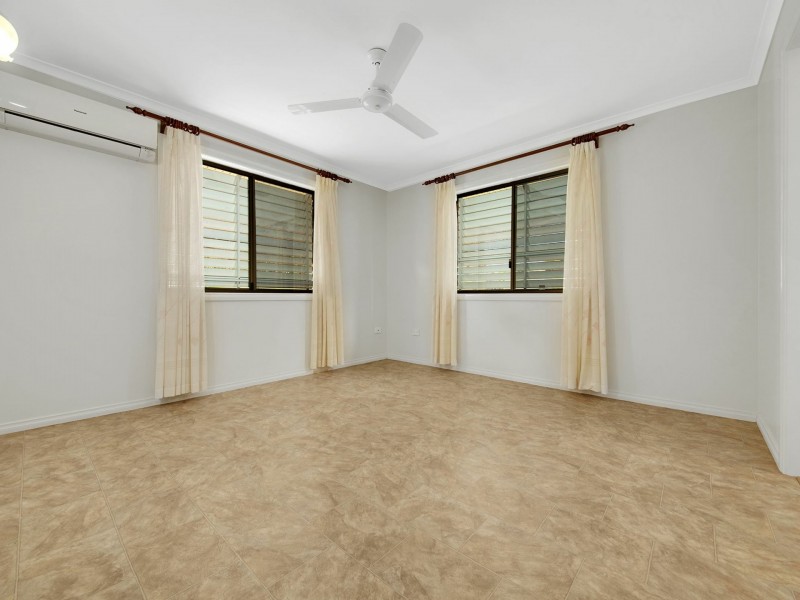 2 Tyson Crescent, Tannum Sands QLD 4680