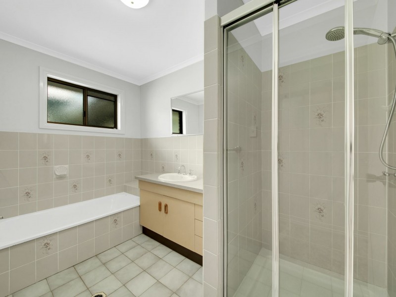 2 Tyson Crescent, Tannum Sands QLD 4680
