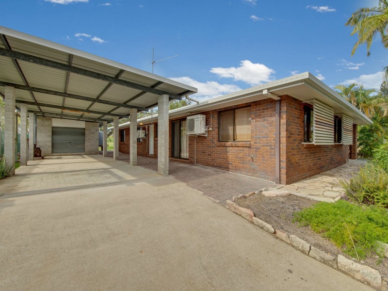 2 Tyson Crescent, Tannum Sands QLD 4680