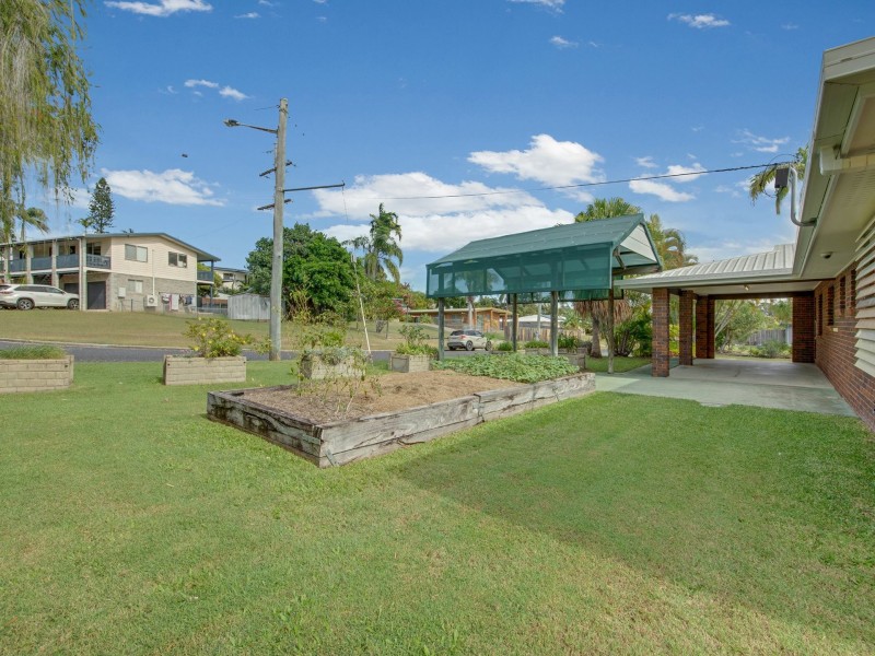 2 Tyson Crescent, Tannum Sands QLD 4680
