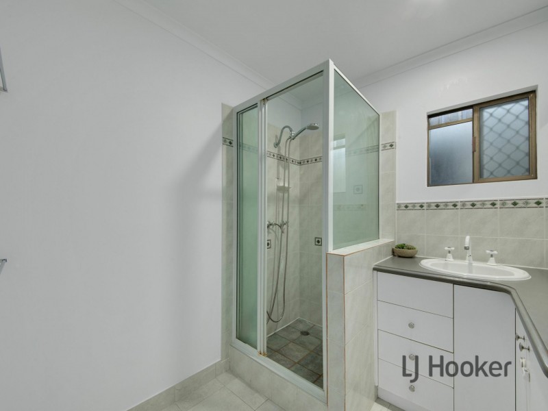 2 Richmond Court, Boyne Island QLD 4680