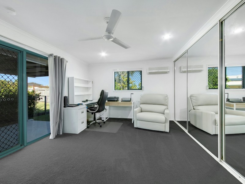 41 Booth Avenue, Tannum Sands QLD 4680