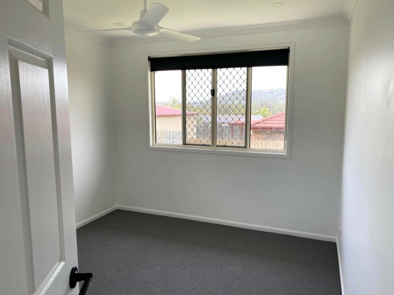 54 Emmadale Drive, New Auckland QLD 4680