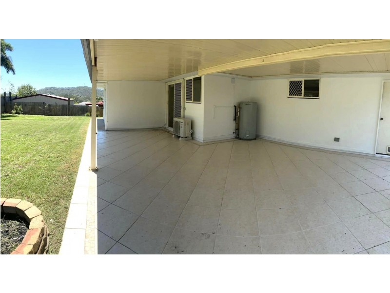 54 Emmadale Drive, New Auckland QLD 4680