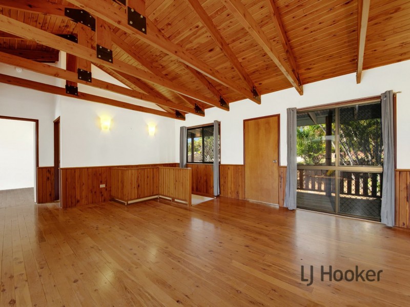27 Sayre Crescent, Boyne Island QLD 4680