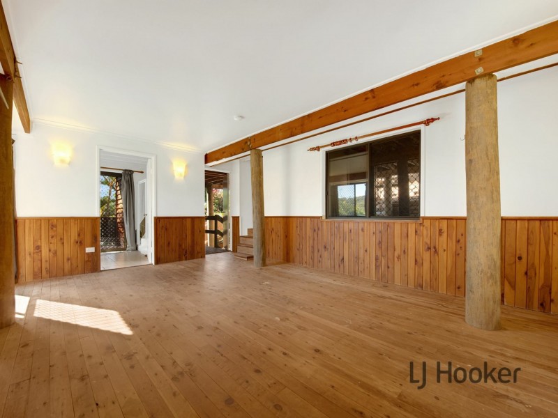 27 Sayre Crescent, Boyne Island QLD 4680