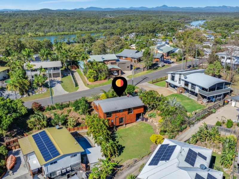 27 Sayre Crescent, Boyne Island QLD 4680