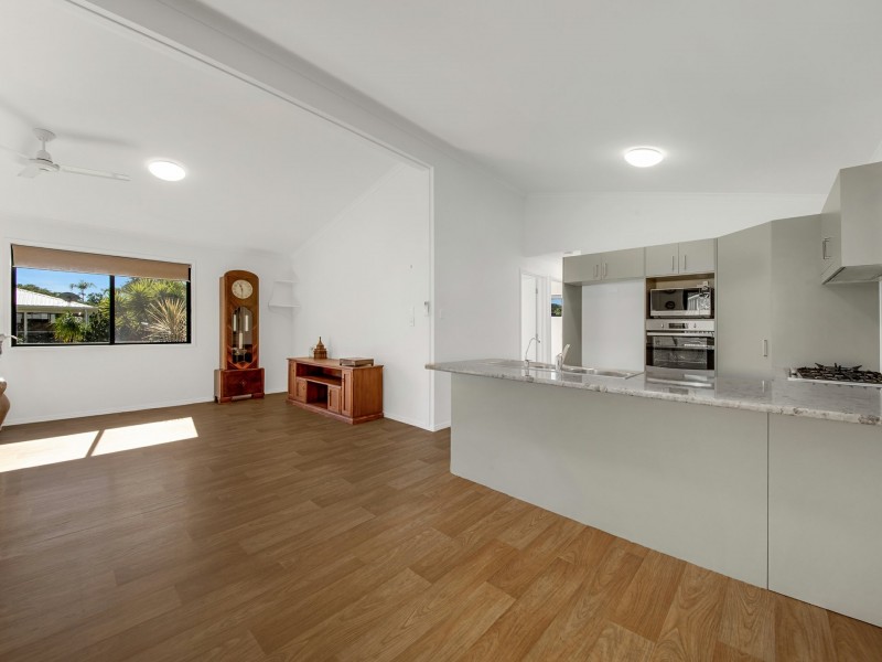 33 Silverton Drive, Tannum Sands QLD 4680