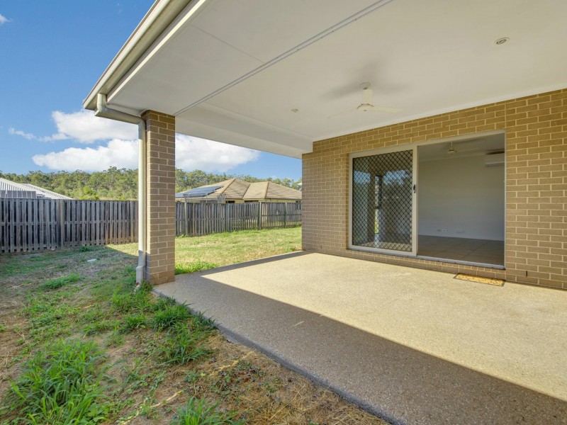 27 Clover Crescent, Boyne Island QLD 4680