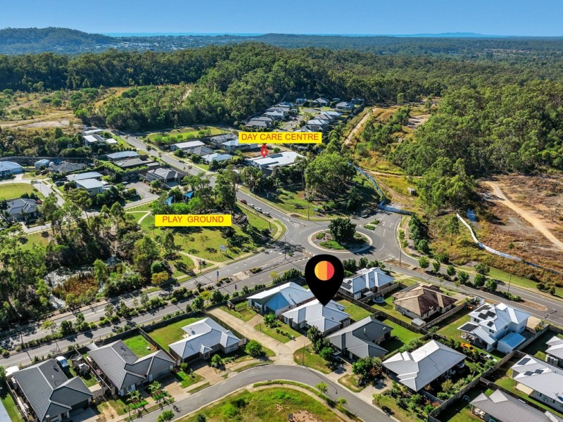 27 Clover Crescent, Boyne Island QLD 4680