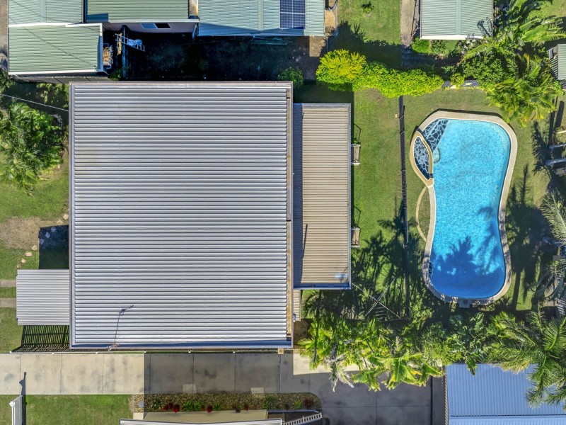 7 The Esplanade, Barney Point QLD 4680