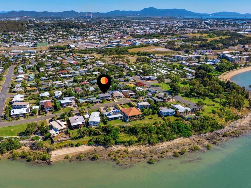 7 The Esplanade, Barney Point QLD 4680