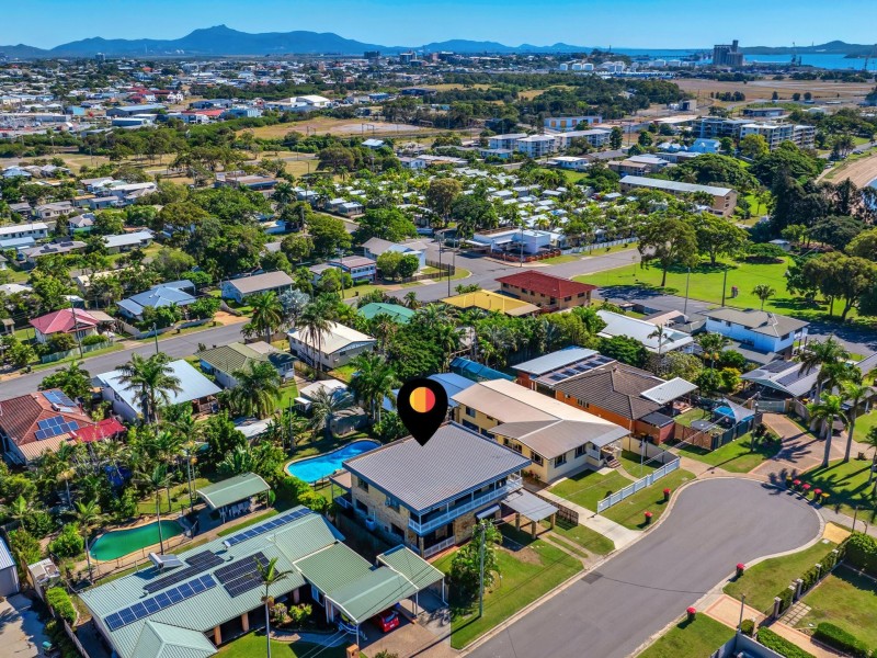 7 The Esplanade, Barney Point QLD 4680