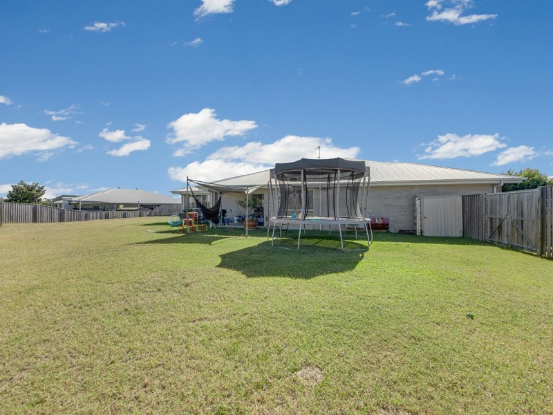 97 Broadacres Drive, Tannum Sands QLD 4680