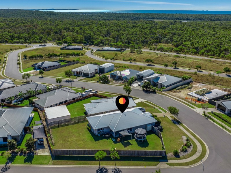 97 Broadacres Drive, Tannum Sands QLD 4680