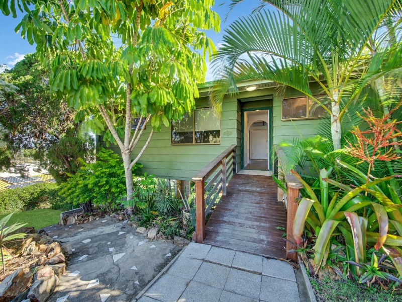 19 Sayre Crescent, Boyne Island QLD 4680