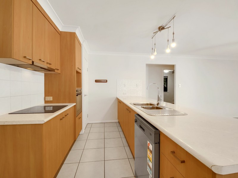 1 Cloncurry Court, Tannum Sands QLD 4680