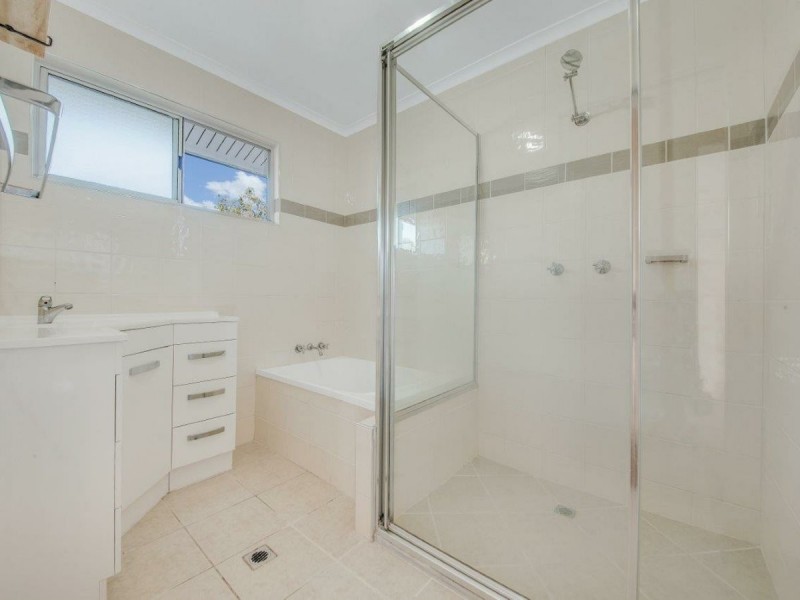 109 Tarcoola Drive, Boyne Island QLD 4680