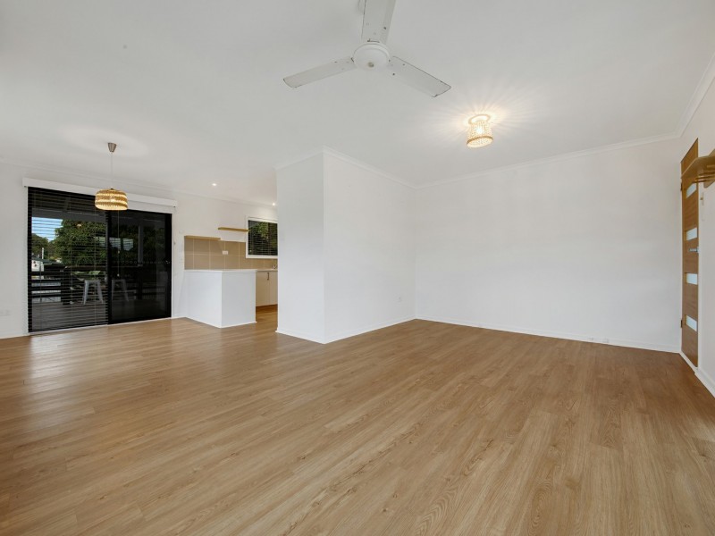 6 Bellmere Court, Boyne Island QLD 4680