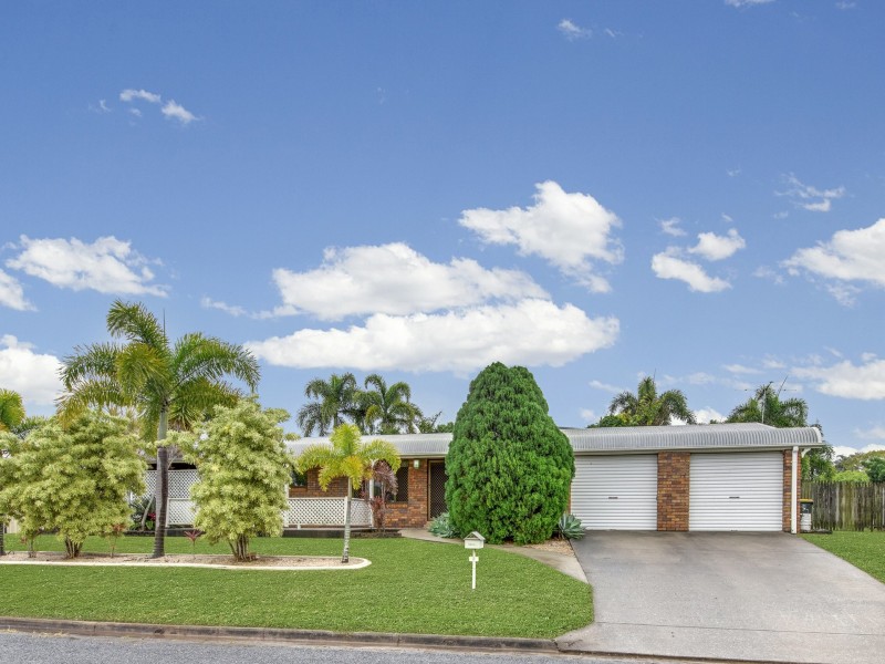 2 Bass Street, Boyne Island QLD 4680